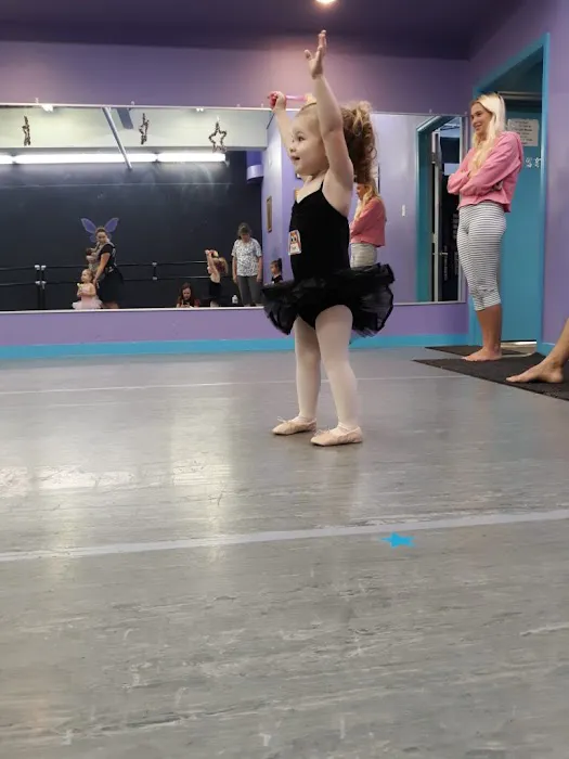 Movements In Motion Picture 9