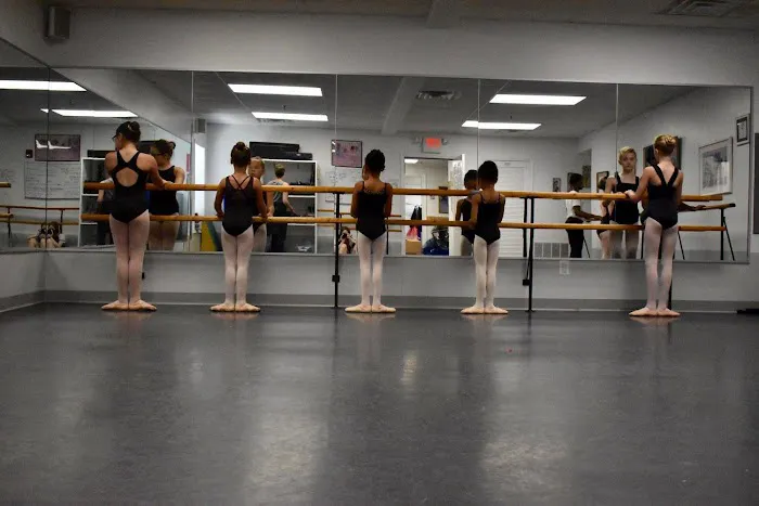 Lowe Dance Studio Picture 5