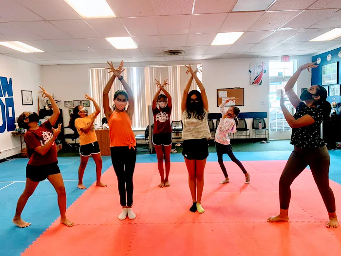 Mokshaa Dance Academy Picture 8