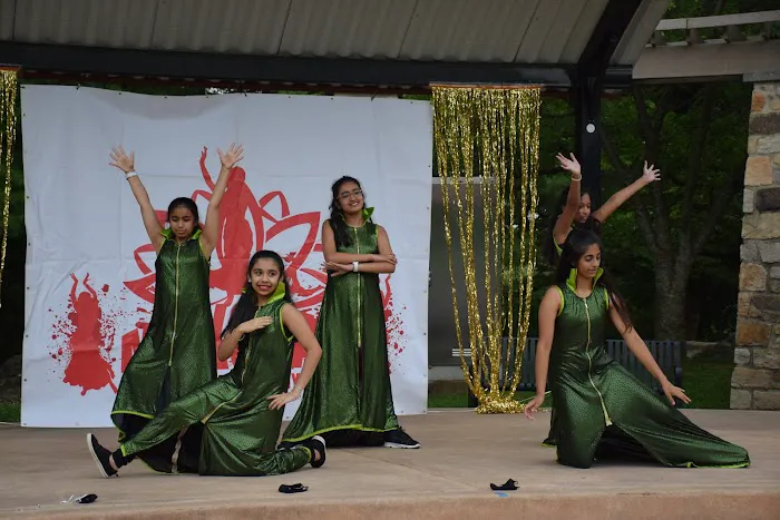 Mokshaa Dance Academy Picture 7