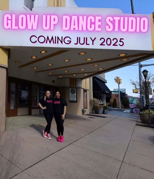 Glow Up Dance Studio Picture 2