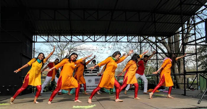 taarang dance & fitness Picture 4