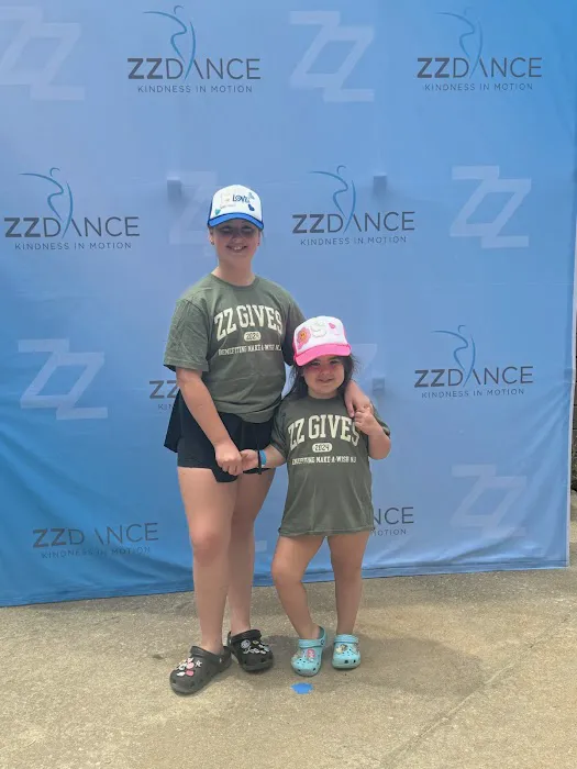 ZZ DANCE Picture 1