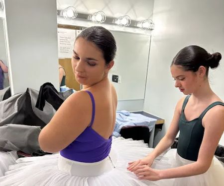 Dance AS Dance Academy