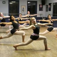 Center Stage Dance and Performing Arts Center ico