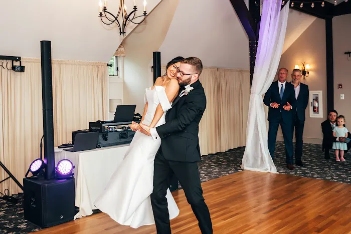 Elegant Dancing Picture 5