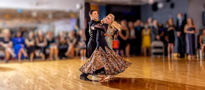 Elegant Dancing Picture 7