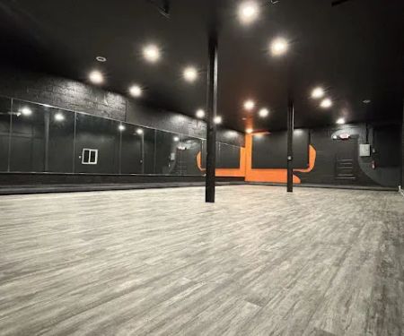 Nataliau2019s Mu00fcse Dance Studio