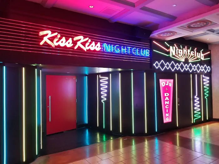 Kiss Kiss Nightclub Picture 10