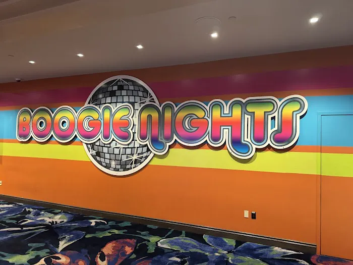 Boogie Nights Picture 2