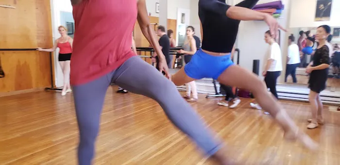 Symmetry Dance Wellness Picture 3