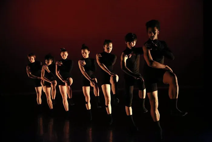 Kun-Yang Lin/Dancers (KYLD) Picture 6