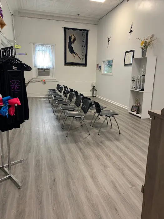 Studios On Main LLC - Dance & Tumble Center Picture 9
