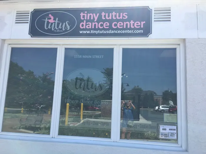Tiny Tutus Dance Center Picture 9