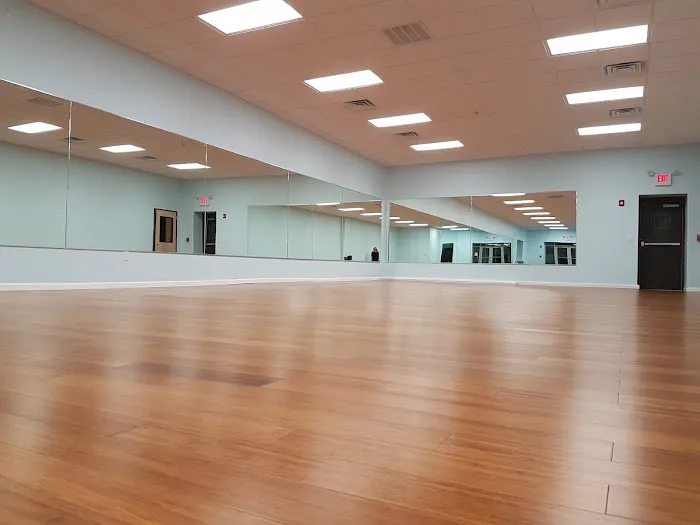 Brilliant DanceSport Studio Picture 6