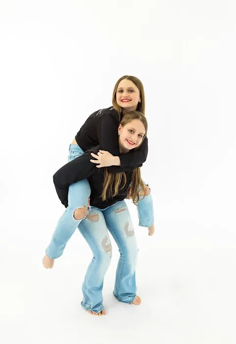 Stage Door Dance Studio Picture 4