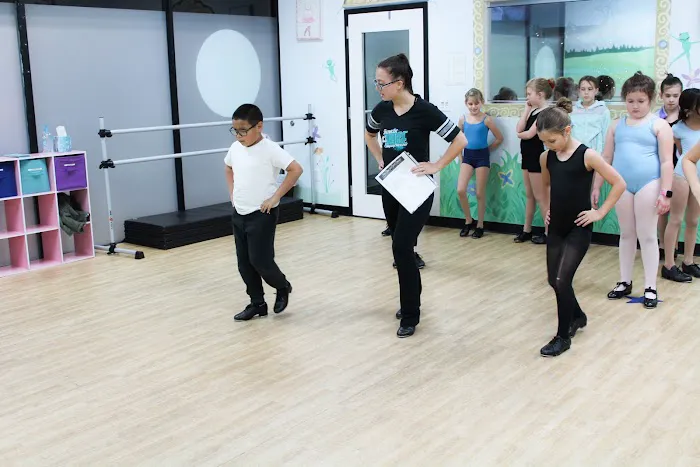 Showcase Dance Studio Picture 2