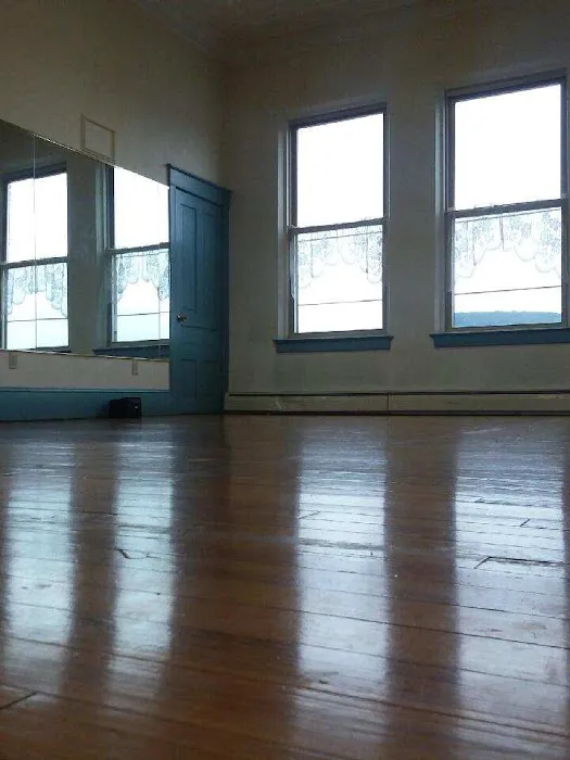The Conservatory Of Extraordinary Dance Picture 4