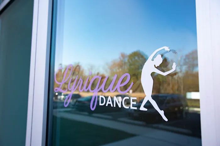 Lyrique Dance Picture 9