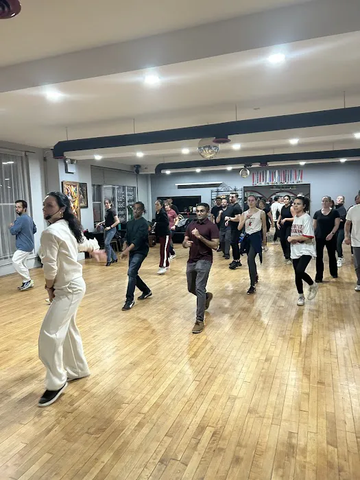 Laurel Card Latin Dance Picture 9