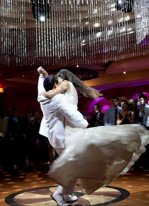 Moving Image Dance Academy Picture 1