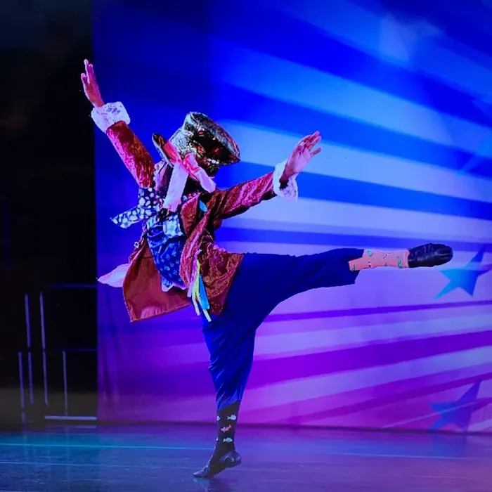 Bodies In Motion Performing Picture 7