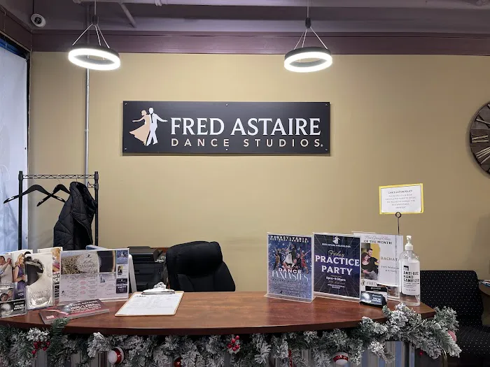 Fred Astaire Dance Studios Picture 6