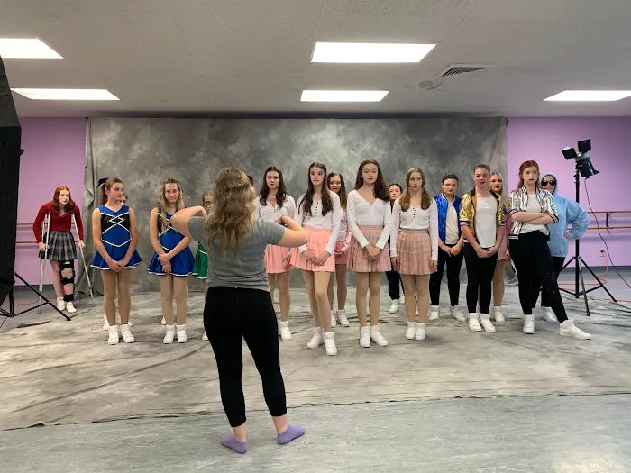 Miss Autumn's Dance Class Picture 1