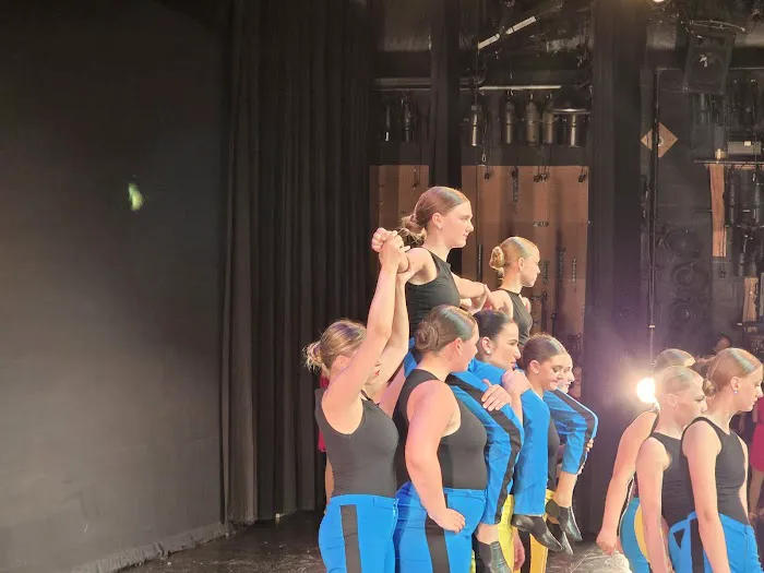 Dance Works Picture 7