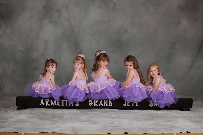 Grand Jete Studio of Dance Picture 1