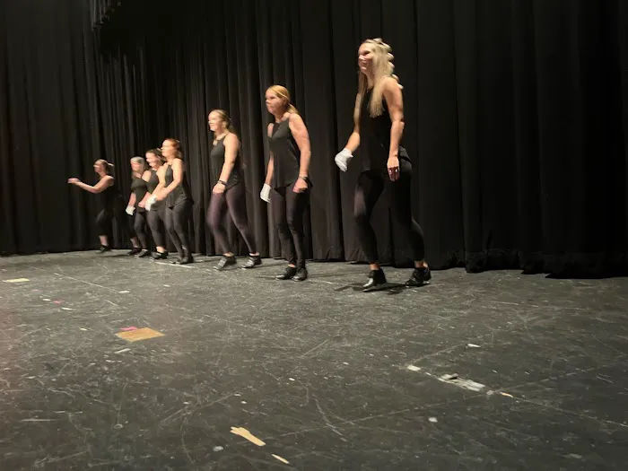 MK Dance Workshop Picture 3