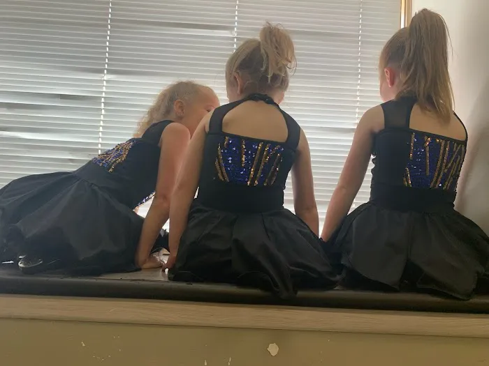 MK Dance Workshop Picture 5