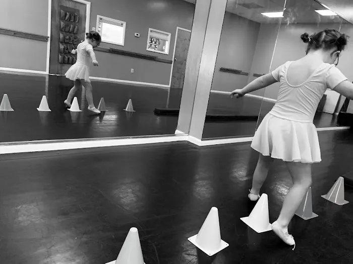 MK Dance Workshop Picture 9