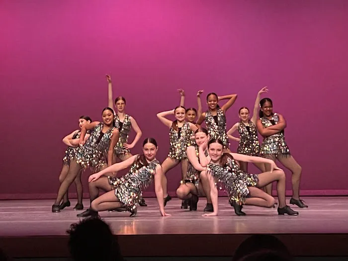 Dance 360 Picture 2