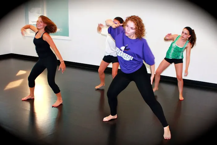 Freestyle Dance Academy Picture 8