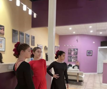 Top Hat Dance Studio