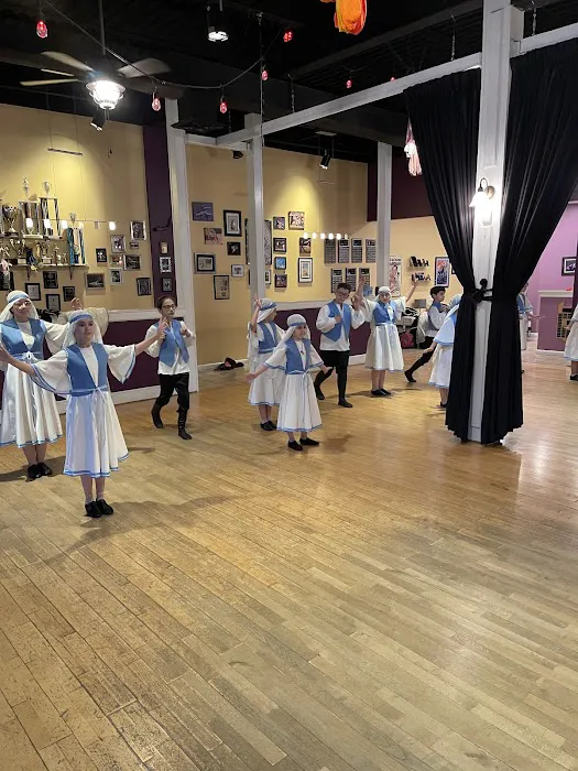 Top Hat Dance Studio Picture 4