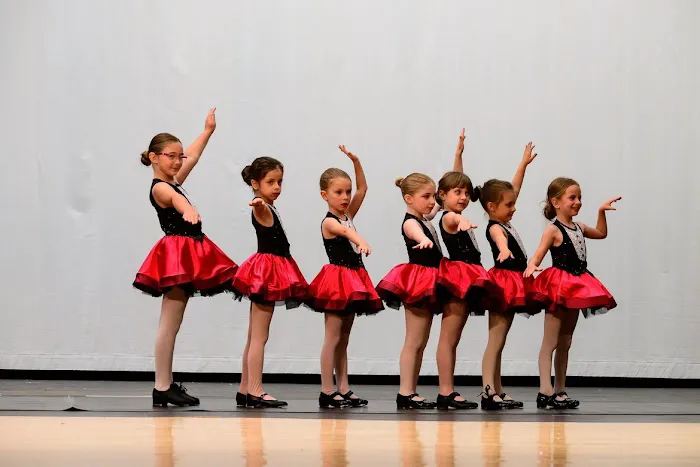 Contemporary Academy of Dance Picture 6