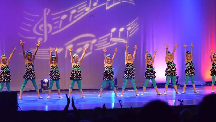 Front & Center Dance Studio Picture 2