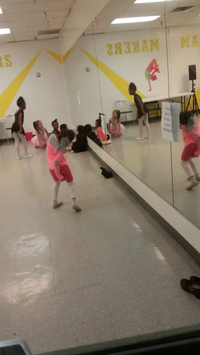 Dream Makers Dance Studios Picture 4