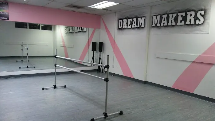 Dream Makers Dance Studios Picture 8