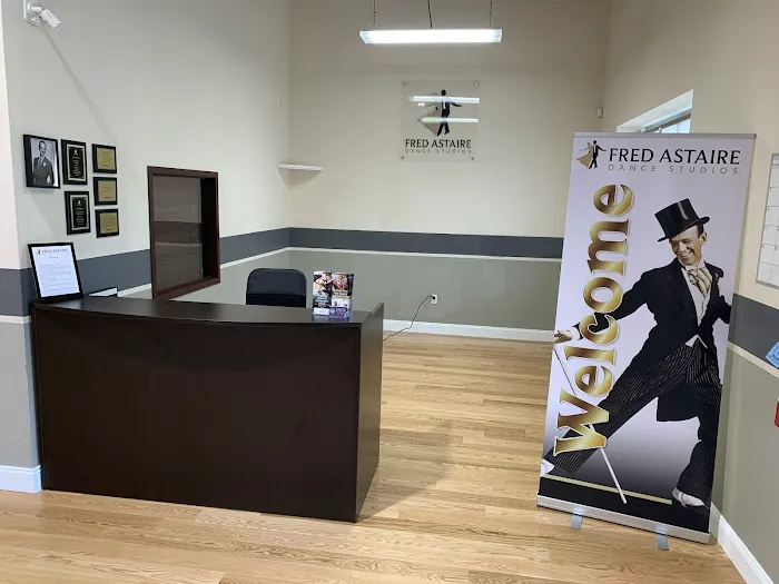 Fred Astaire Dance Studios - Newtown Picture 1