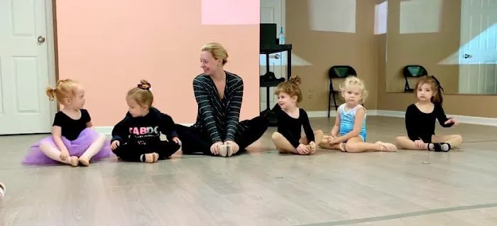 Take a Bow Dance Center Picture 9