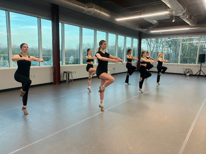 MFA Studios & Fitness Picture 8