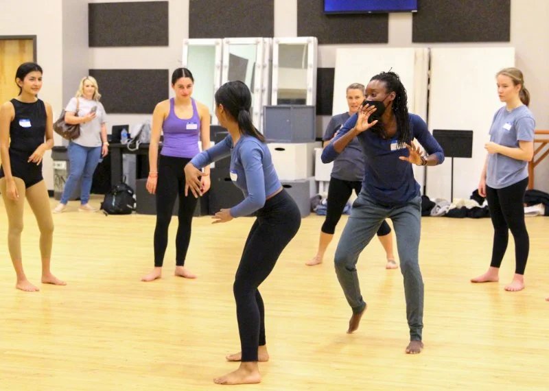 How Music Videos Influence Dance Class Trends