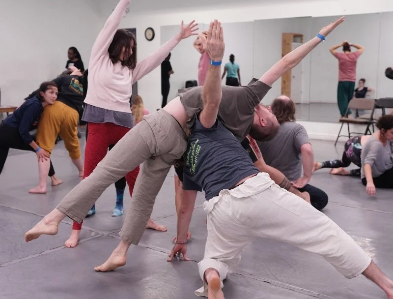 What is Dance Improvisation? How to Start Being Spontaneous