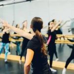 How to Find a Dance Mentor or Community Online