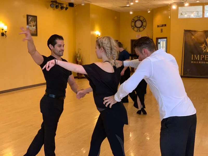 How to Know if a Dance Studio and Instructor Are Right for You