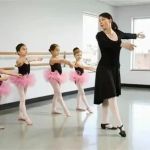 The Best Ways to Learn Dance History Alongside Your Classes