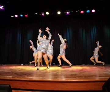 How to Handle Stage Fright Before a Dance Performance